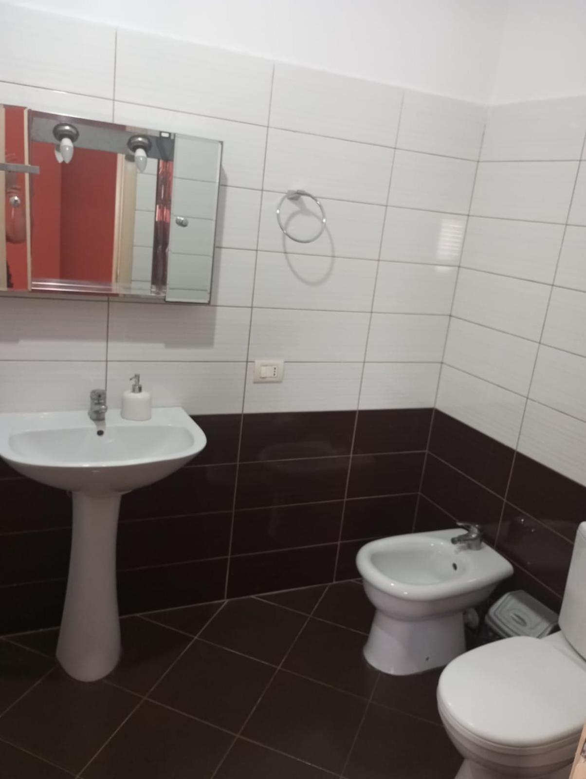 Maksimilian Apartament Durrës Buitenkant foto