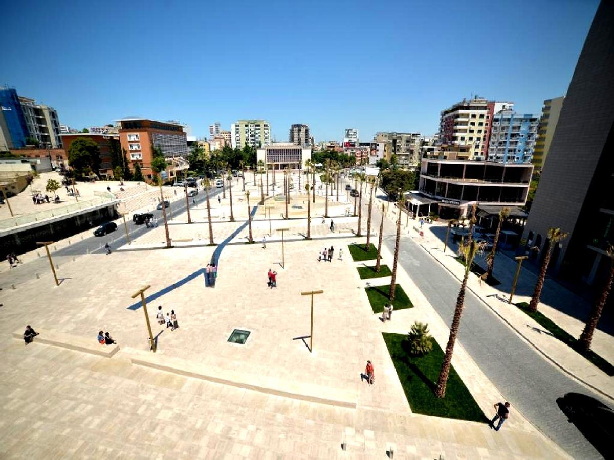 Maksimilian Apartament Durrës Buitenkant foto