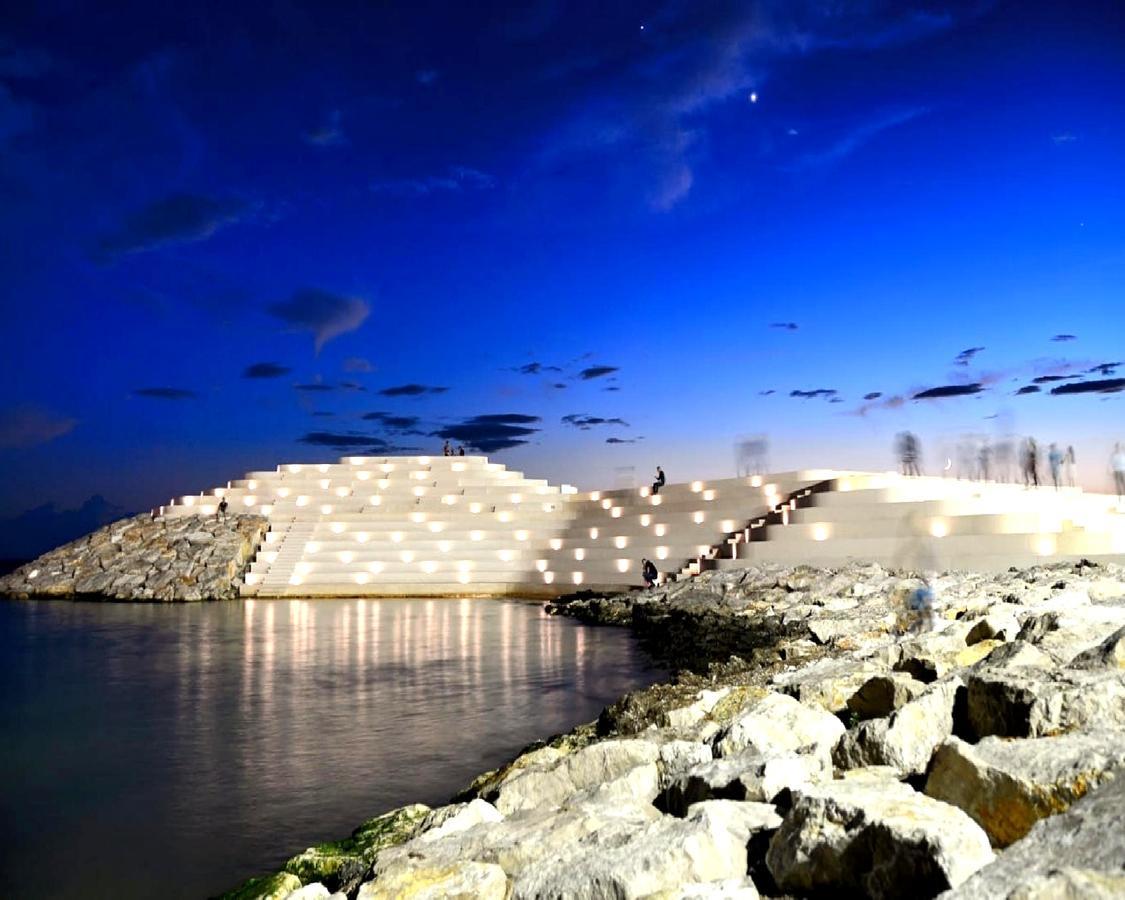 Maksimilian Apartament Durrës Buitenkant foto